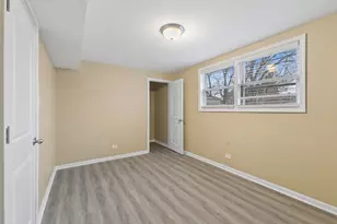 2808 W 140th Pl, Blue Island, IL 60406 - Photo 14