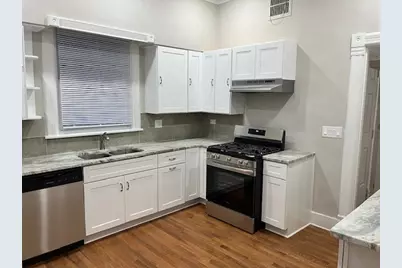 61 7 Avenue, La Grange, IL 60525 - Photo 2