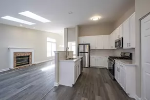 1882 Blossom Ridge Dr, Bolingbrook, IL 60490 - Photo 8