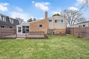 25 N Craig Pl, Lombard, IL 60148 - Photo 22
