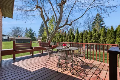 23 W Algonquin Road, Des Plaines, IL 60016 - Photo 22