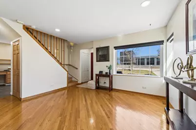 23 W Algonquin Road, Des Plaines, IL 60016 - Photo 4