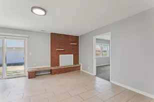 16524 Sawyer Ave, Markham, IL 60428 - Photo 4