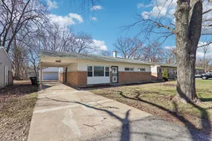 16524 Sawyer Ave, Markham, IL 60428 - Photo 1