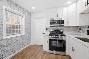 5039 W 64th Pl, Chicago, IL 60638 - Photo 8