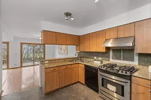 1440 Waukegan Rd, Deerfield, IL 60015 - Photo 14