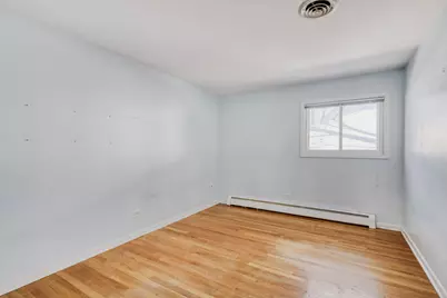 204 W Clarendon Street, Arlington Heights, IL 60004 - Photo 18