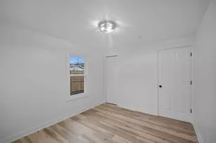 408 N Hebbard St, Joliet, IL 60432 - Photo 18