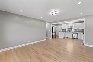 16155 Kedzie Pkwy, Markham, IL 60428 - Photo 2