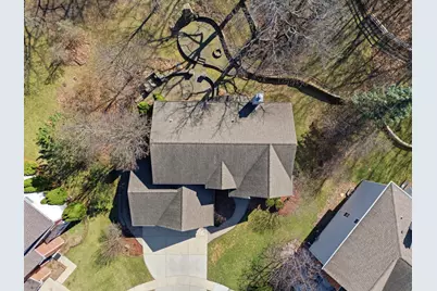 715 Blue Ridge Drive, Streamwood, IL 60107 - Photo 2