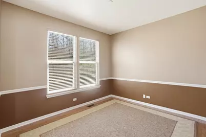 715 Blue Ridge Drive, Streamwood, IL 60107 - Photo 12