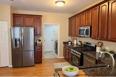 467 Vaughn Circle, Aurora, IL 60502 - Photo 4