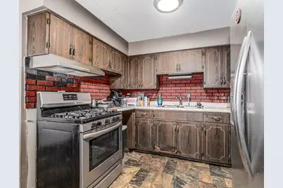 595 Hickory Street, Chicago Heights, IL 60411 - Photo 2