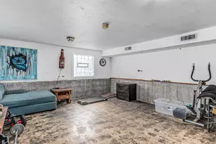 595 Hickory St, Chicago Heights, IL 60411 - Photo 8