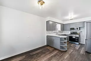 2110 N Marmora Ave, Chicago, IL 60639 - Photo 10