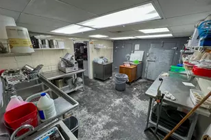 6045 N Cicero Ave, Chicago, IL 60646 - Photo 8