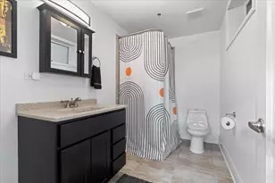 1733 N Troy St, Chicago, IL 60647 - Photo 34