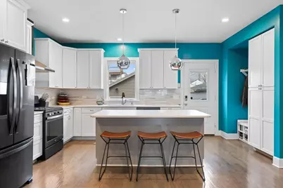 1733 N Troy Street, Chicago, IL 60647 - Photo 12