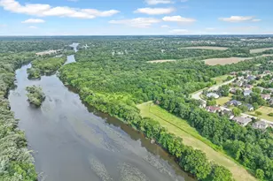 203 Windham Cir, Yorkville, IL 60560 - Photo 8