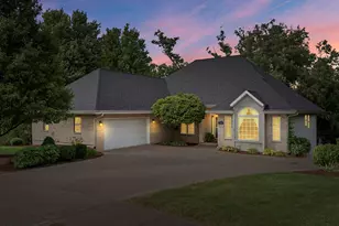 203 Windham Cir, Yorkville, IL 60560 - Photo 4