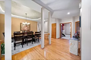 203 Windham Cir, Yorkville, IL 60560 - Photo 12