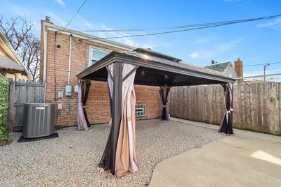 4846 S Luna Avenue, Stickney, IL 60638 - Photo 24