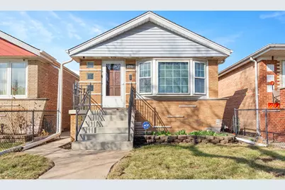 4846 S Luna Avenue, Chicago, IL 60638 - Photo 1