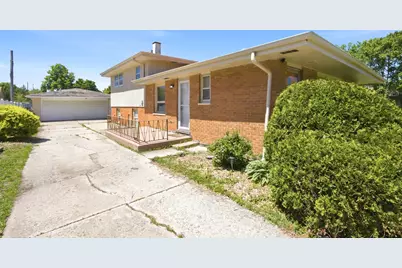 9224 Melvina Avenue, Oak Lawn, IL 60453 - Photo 2
