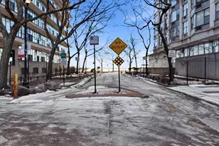 5739 N Winthrop Ave, Chicago, IL 60660 - Photo 48