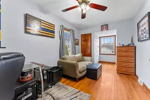 2409 40th St, Rock Island, IL 61201 - Photo 14