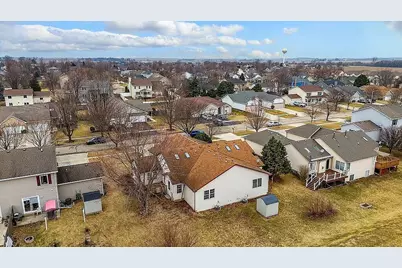 678 S Elizabeth Street, Maple Park, IL 60151 - Photo 2