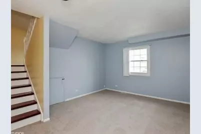 4411 Bayside Circle, Hoffman Estates, IL 60192 - Photo 6