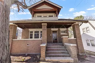 212 N Gardiner Ave, Rockford, IL 61107 - Photo 1