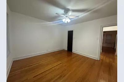 2333 W Farwell Avenue #1S, Chicago, IL 60645 - Photo 8