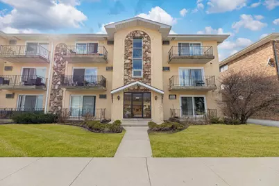 8830 Mobile Avenue #201, Oak Lawn, IL 60453 - Photo 1