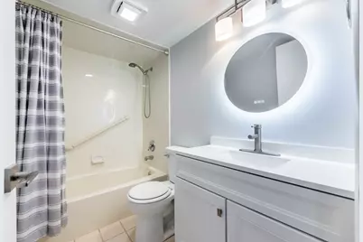 8830 Mobile Avenue #201, Oak Lawn, IL 60453 - Photo 14