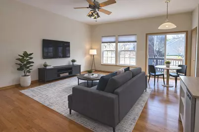 212 Willow Boulevard #212, Willow Springs, IL 60480 - Photo 6