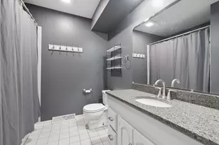 16 S Margaret St, Joliet, IL 60436 - Photo 12