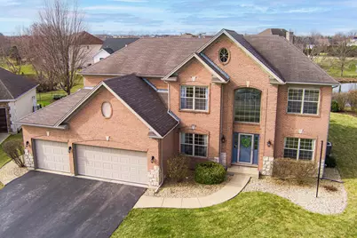 368 Kingsbury Drive, Dekalb, IL 60115 - Photo 2