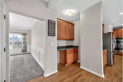 368 Kingsbury Drive, Dekalb, IL 60115 - Photo 8