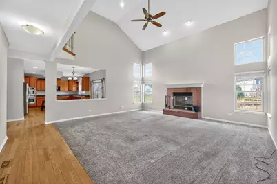 368 Kingsbury Drive, Dekalb, IL 60115 - Photo 4