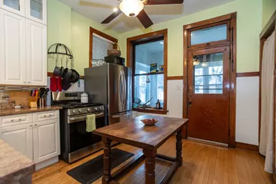 2454 N Spaulding Avenue, Chicago, IL 60647 - Photo 10