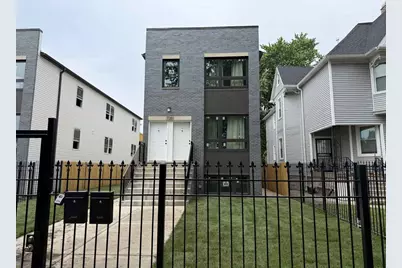 736 N Pine Avenue, Chicago, IL 60644 - Photo 1