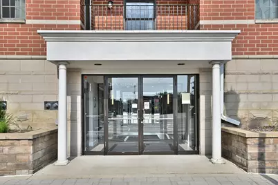 210 N Addison Avenue #301, Elmhurst, IL 60126 - Photo 4