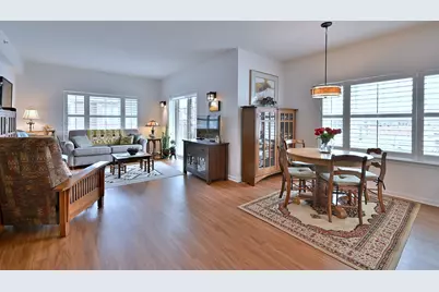 210 N Addison Avenue #301, Elmhurst, IL 60126 - Photo 10