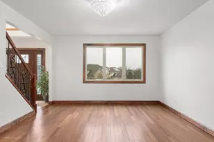 8941 Golden Oak Ct, Hickory Hills, IL 60457 - Photo 4