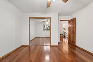 8941 Golden Oak Ct, Hickory Hills, IL 60457 - Photo 18