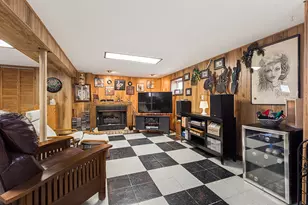 2253 S 15th Ave, North Riverside, IL 60546 - Photo 18