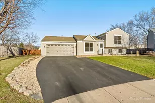 1502 Sawgrass Ct, Elgin, IL 60123 - Photo 1
