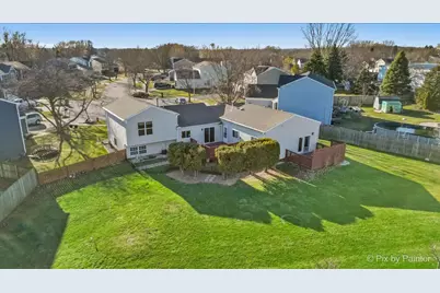 1502 Sawgrass Court, Elgin, IL 60123 - Photo 32